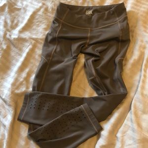 Girls Athleta leggings size Medium full length